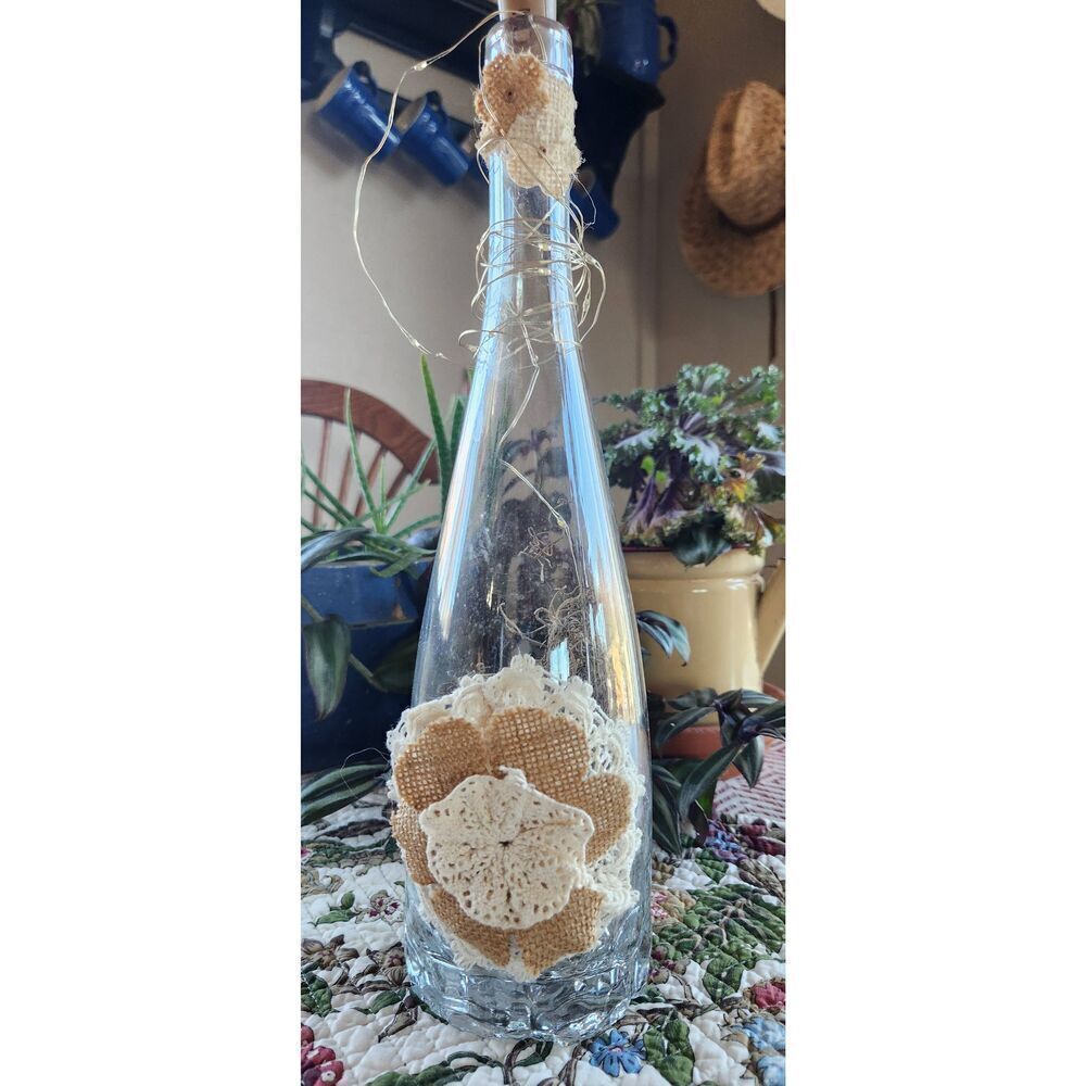 Decorative wine bottle with lights inside - Picture 4 of 6
